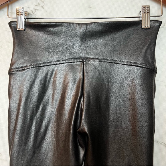 Spanx Vegan Leather Look Leggings Pants Black Medium - Picture 5 of 8